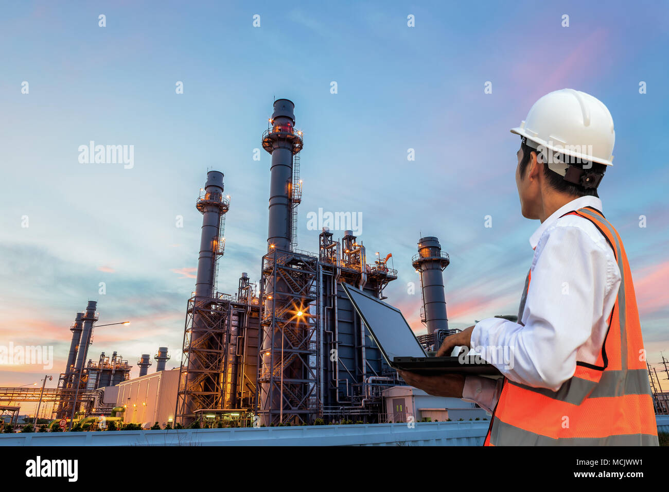 Petrochemical Industry High Resolution Stock Photography and Images Alamy