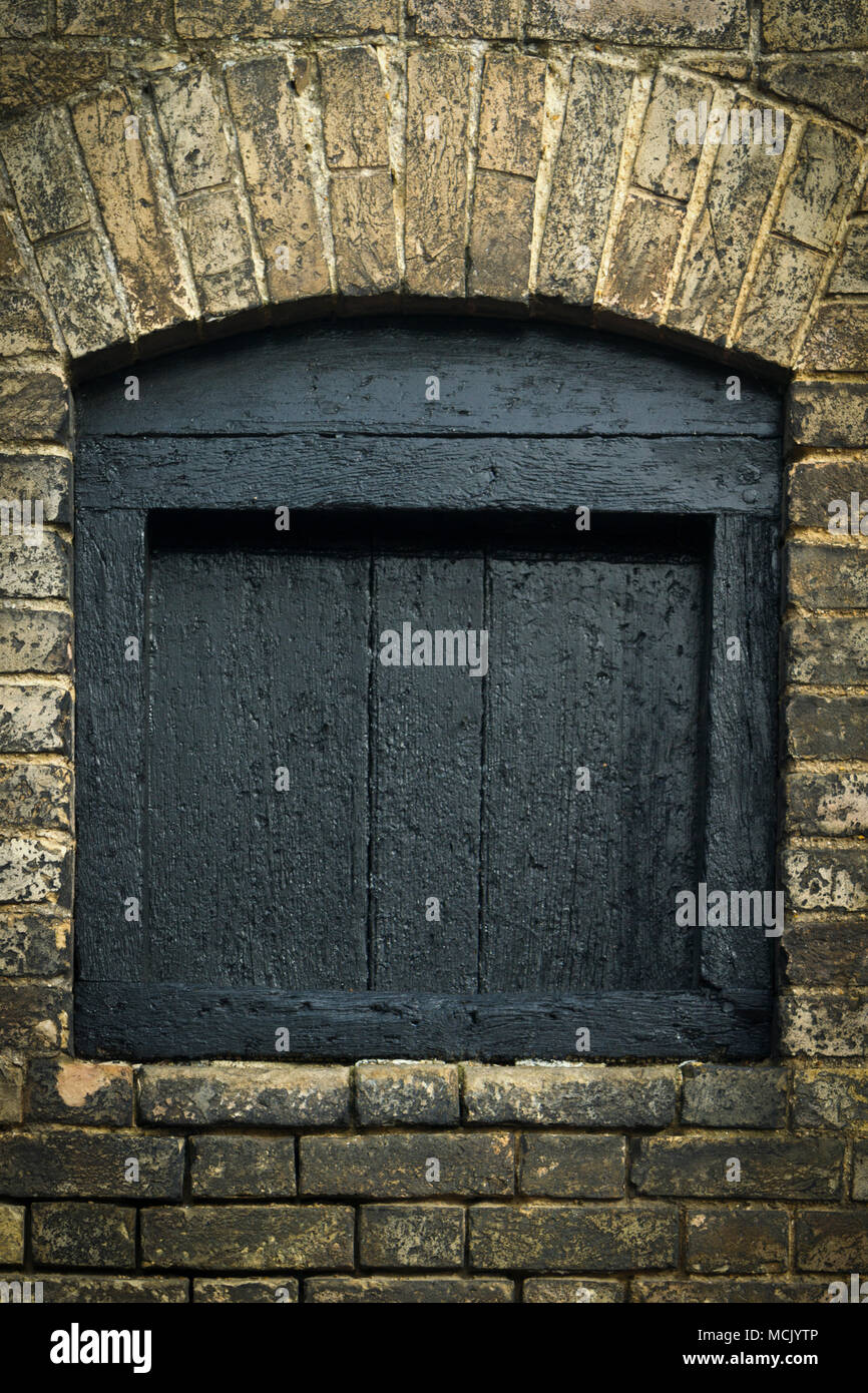 Coal chute door hires stock photography and images Alamy