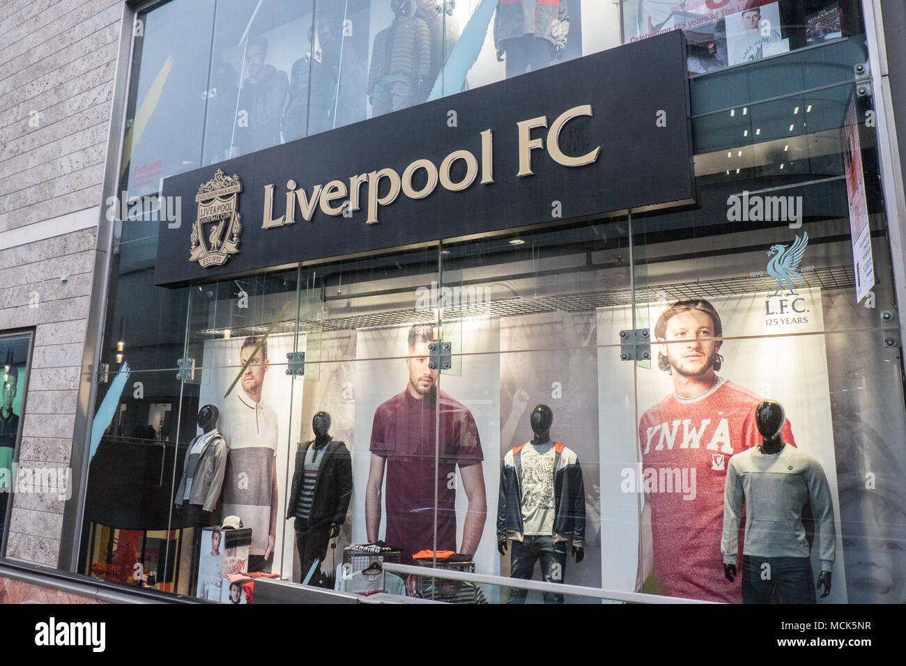 liverpool football club gear