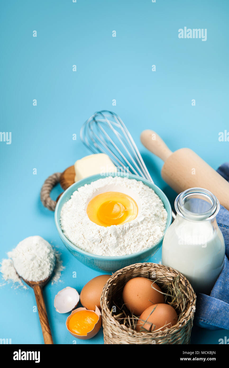 Basic baking ingredients Stock Photo Alamy