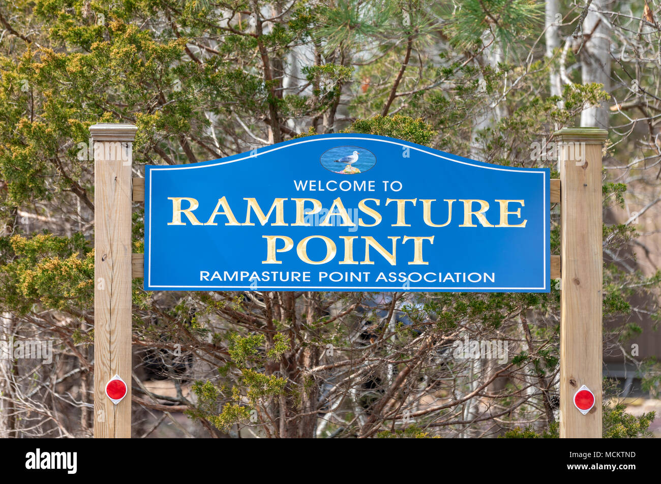 a welcome sign to ram pasture point in Hampton Bays NY Stock Photo