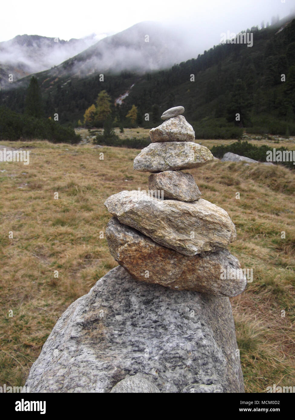 Balance stones weight hi-res stock photography and images - Alamy