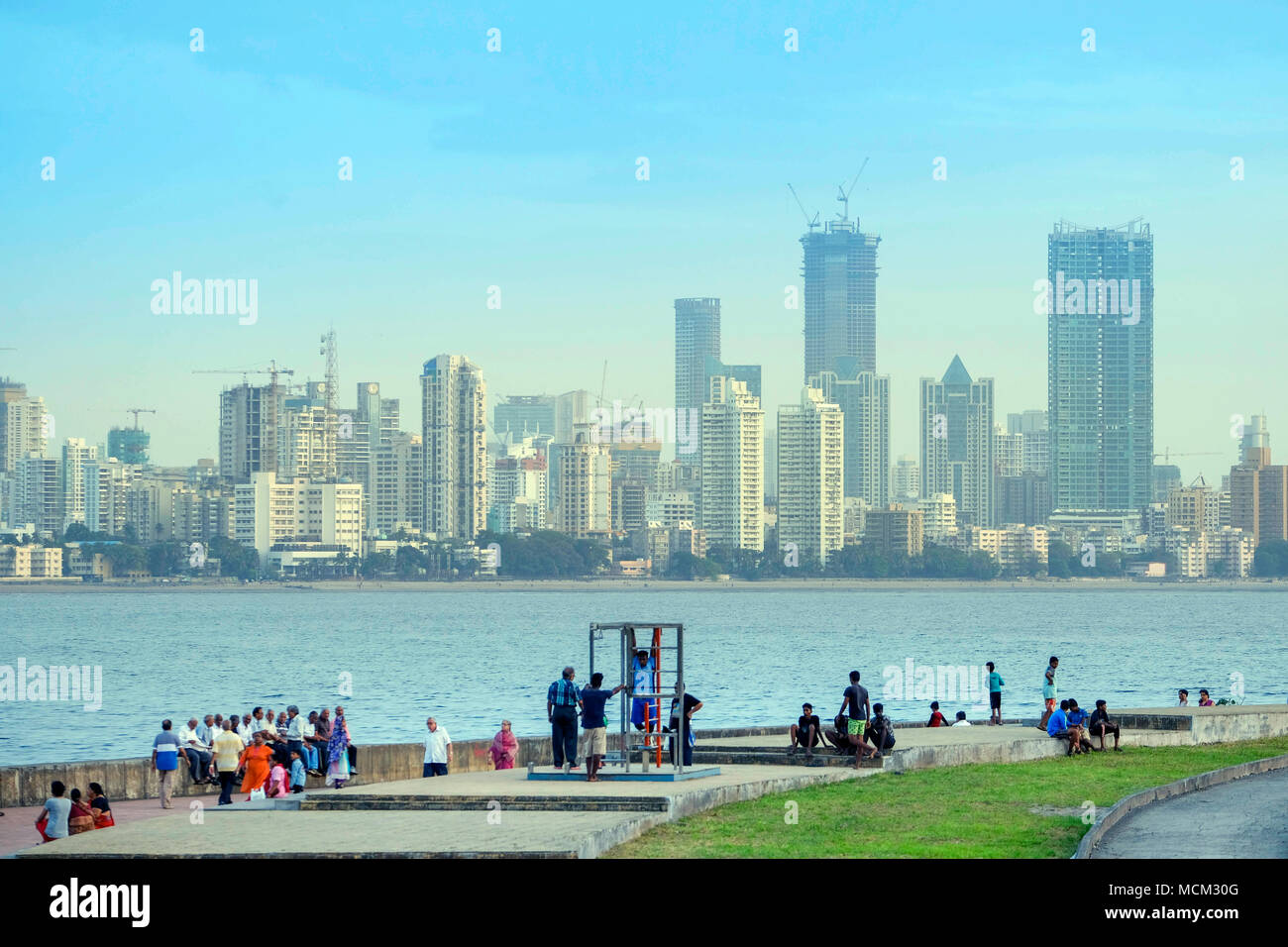 View of the BWSL Promenade in Bandra with the Mahim Bay, the Arabian Sea and the Dadar district of Mumbai in the background Stock Photo