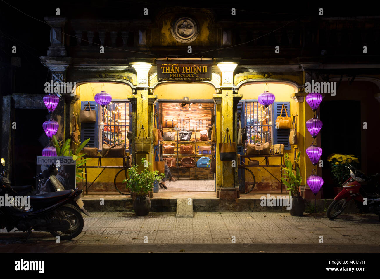 Leather bags hires stock photography and images Alamy