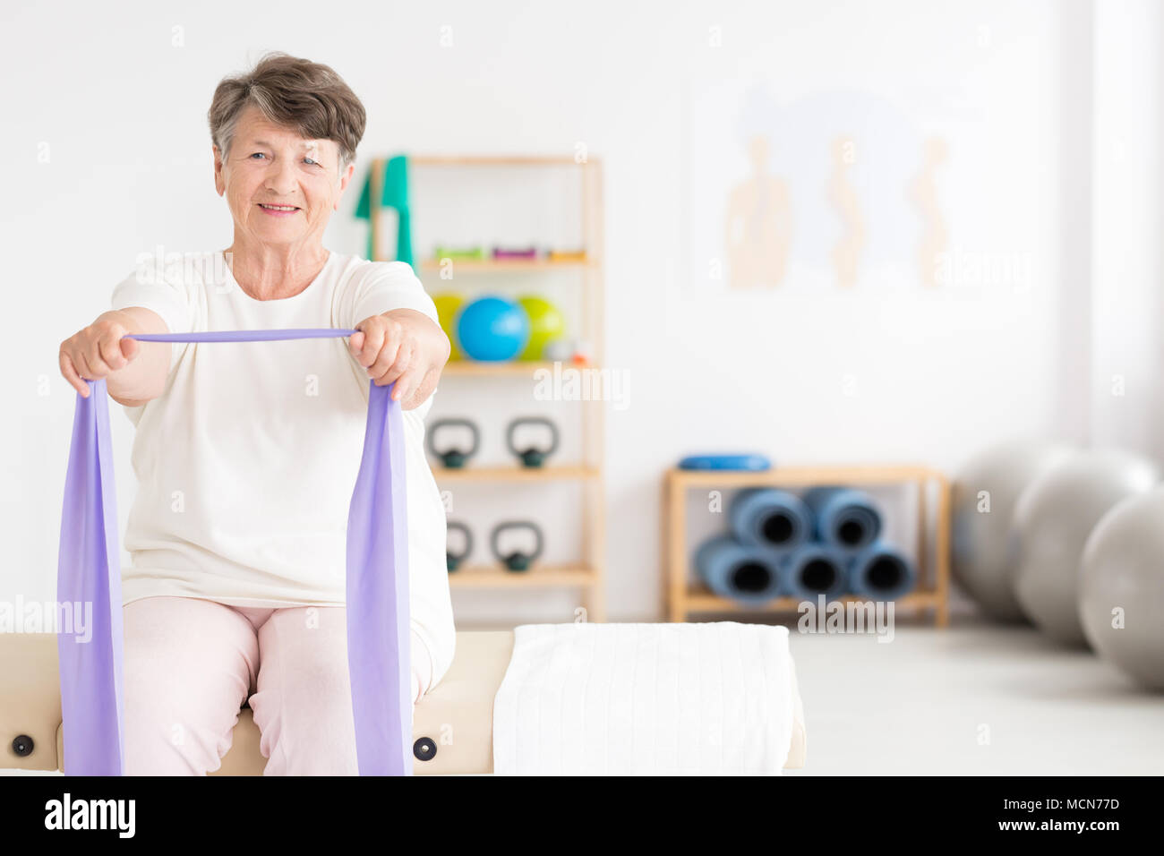 Senior physiotherapy equipment hi-res stock photography and images - Alamy