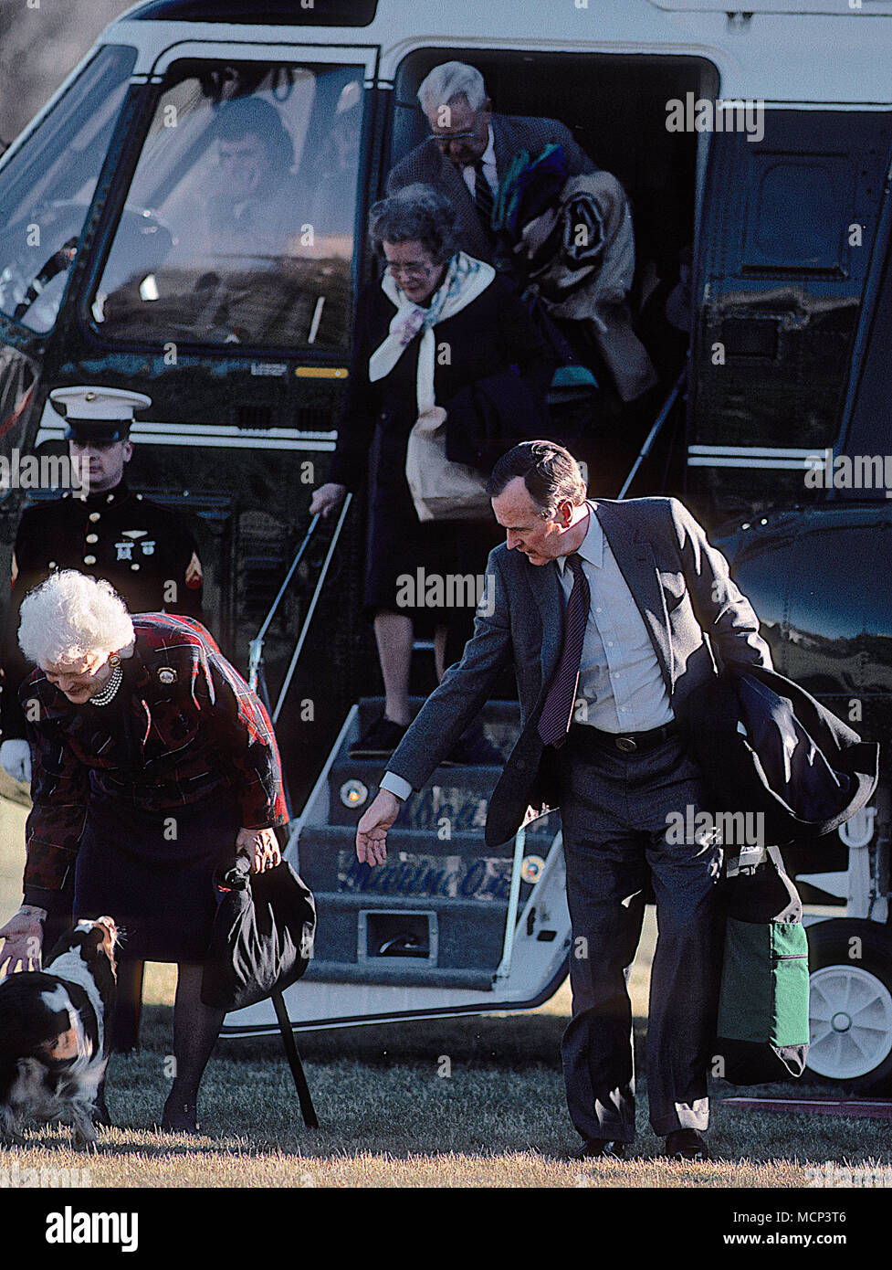 ***FILE PHOO*** BARBARA BUSH HAS PASSED AWAY (1925-2018) Washington, DC., USA, February 3, 1991 President George H.W. Bush and wife Barbara Bush arrive back at the WHite House on Marine One. Credit: Mark Reinstein/MediaPunch Stock Photo