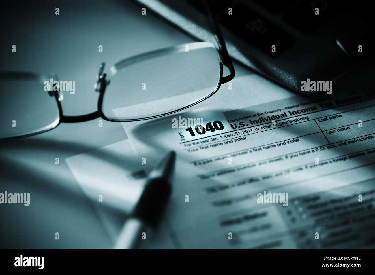 Tax declaration income form hi-res stock photography and images - Alamy