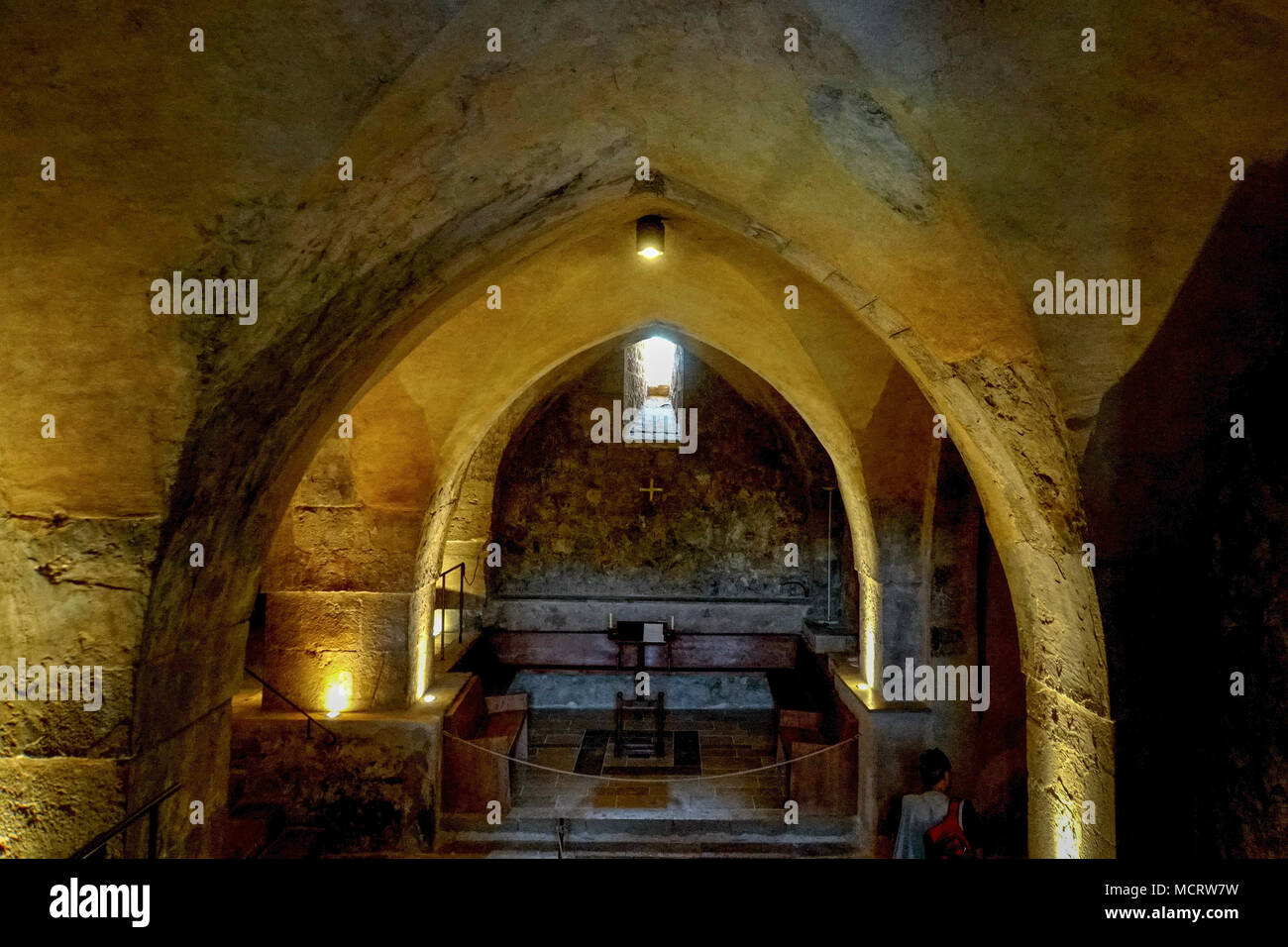 Israel, Jerusalem Mountains. Interior of the Crusader Church in Abu Gosh Stock Photo