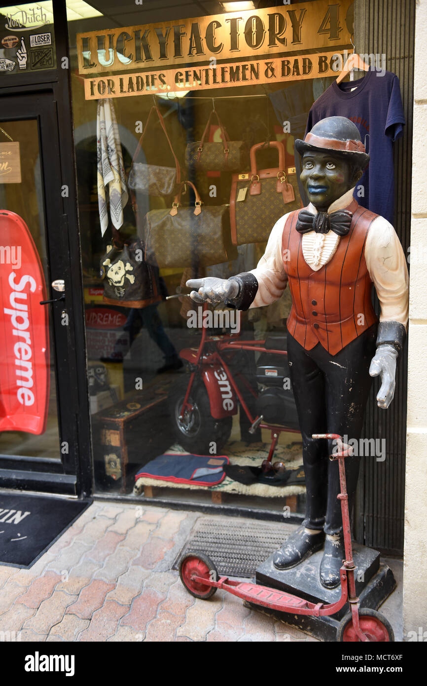 Negro butler statue hires stock photography and images Alamy