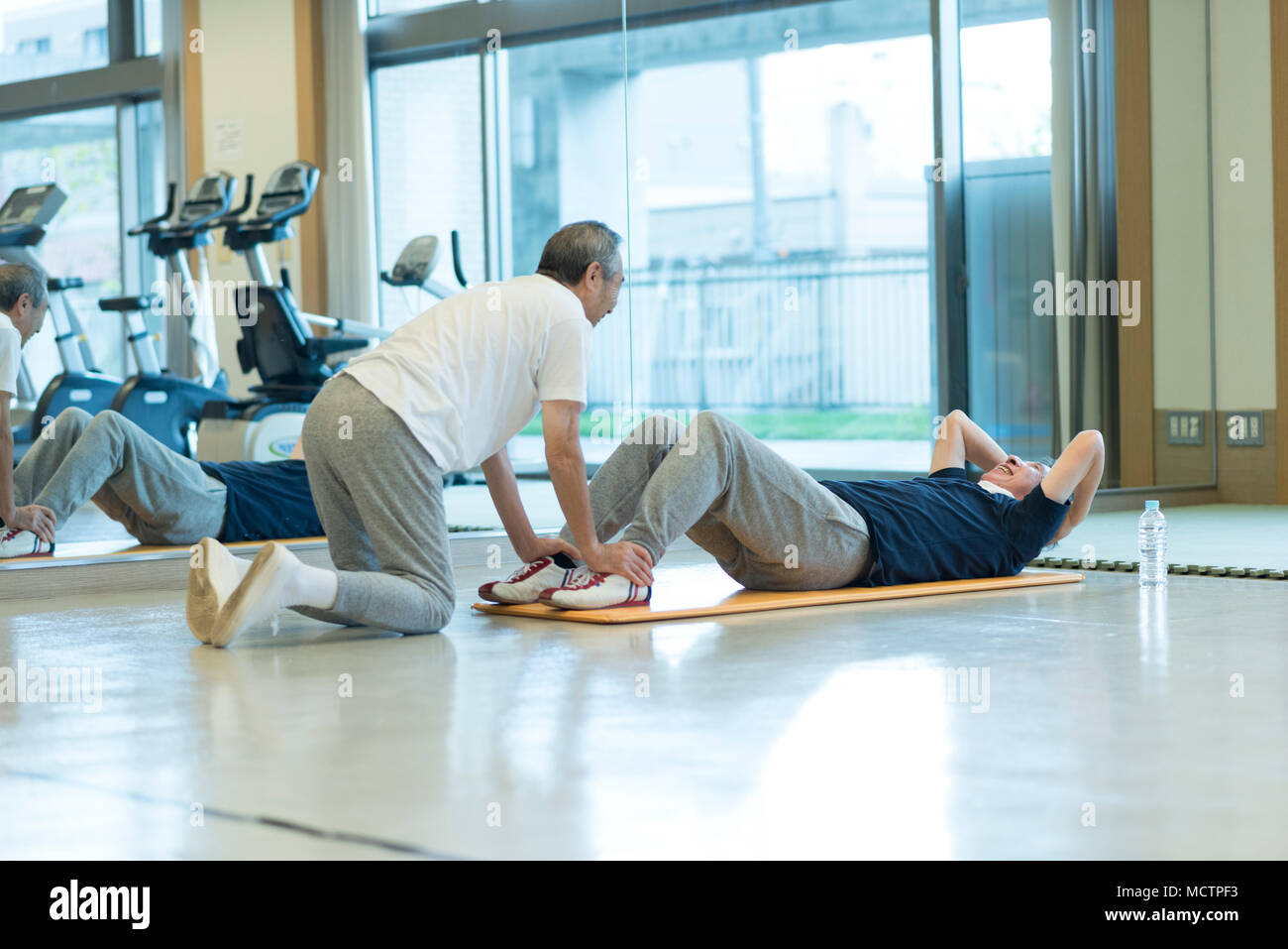 Stomach muscles hi-res stock photography and images - Alamy