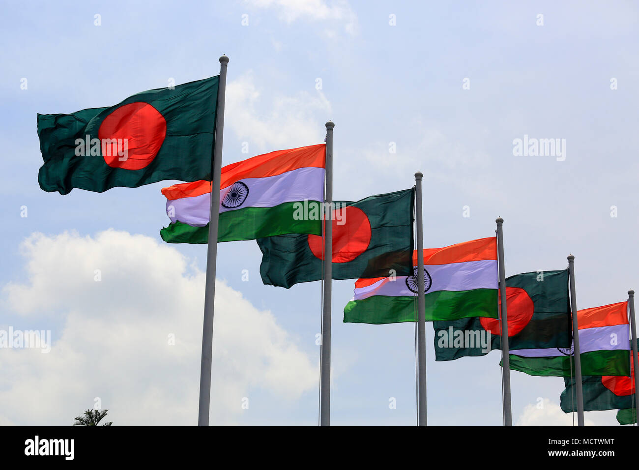 India bangladesh hi-res stock photography and images - Alamy