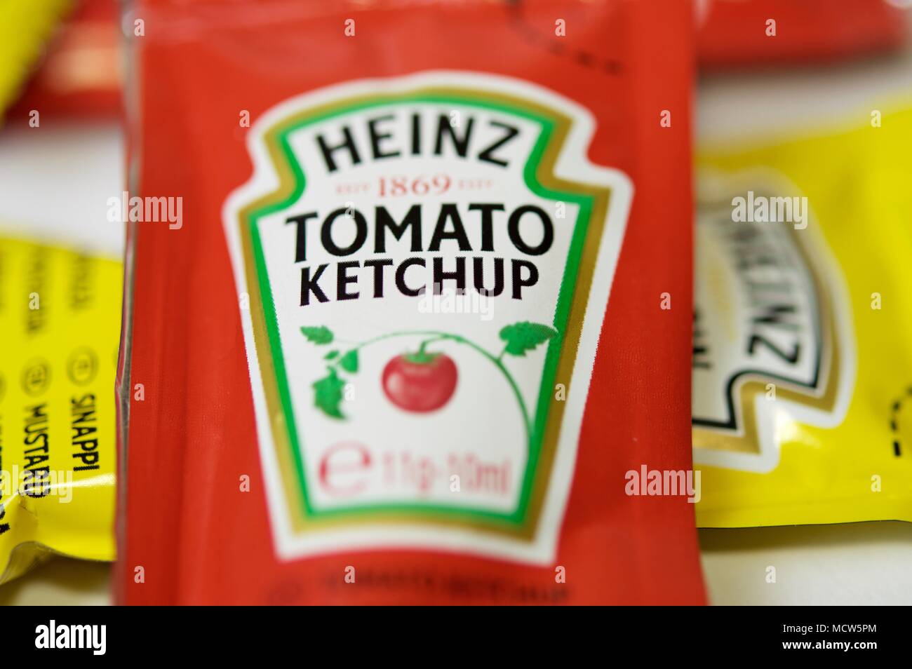 Mcdonalds Ketchup High Resolution Stock Photography and Images Alamy