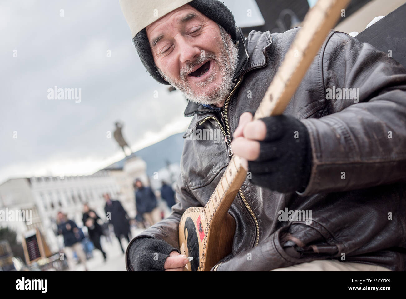 Macedonian musical instruments hires stock photography and images Alamy