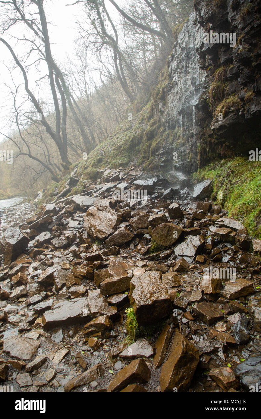 Waterfall Country, Four Waterfalls - Brecon Beacons, National park ...