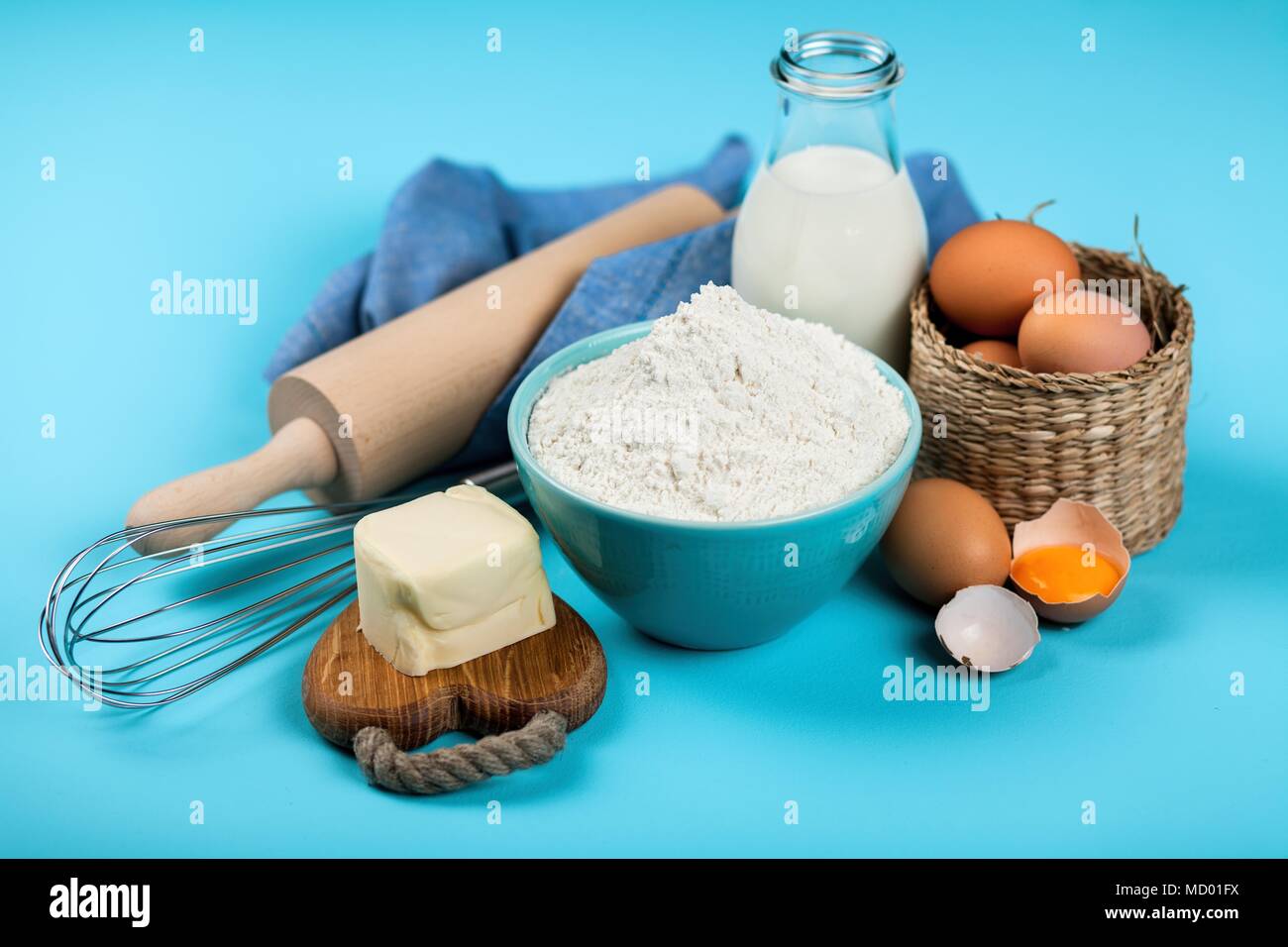 basic-baking-ingredients-stock-photo-alamy