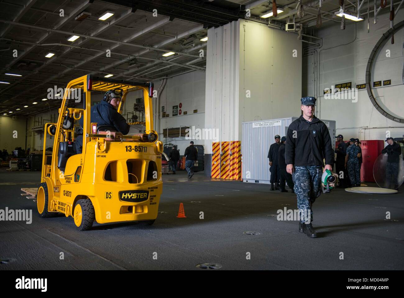 Forklift Drivers High Resolution Stock Photography And Images Alamy