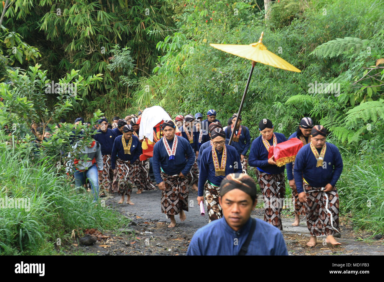 Labuhan ceremony hi-res stock photography and images - Alamy