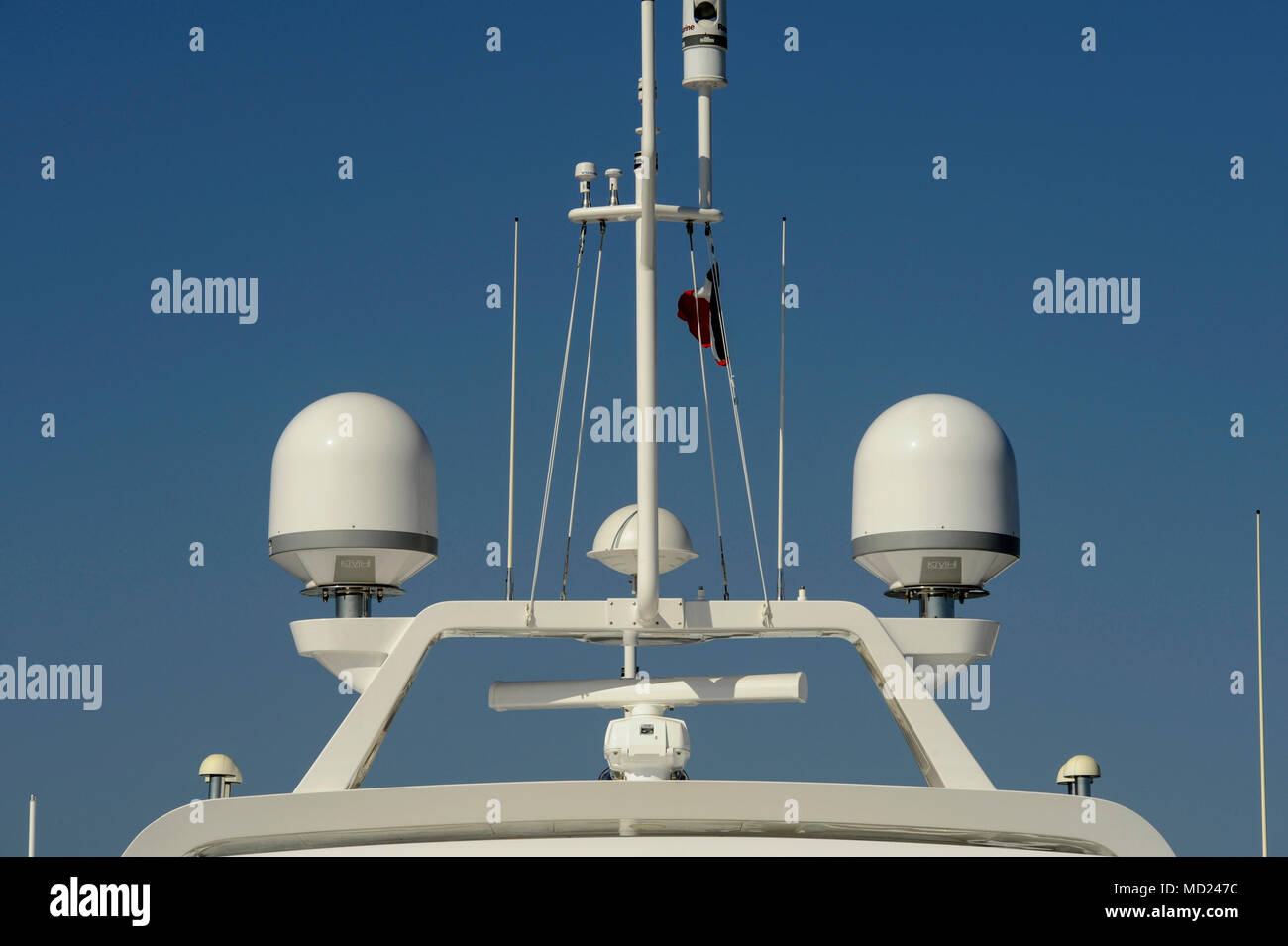 YACHTS AND SUPER YACHTS ANTENNA MAST SATELLITES DOMES BOATS RADARS