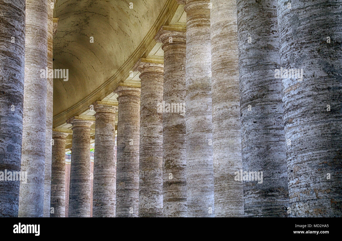Ancient pillars rome hires stock photography and images Alamy