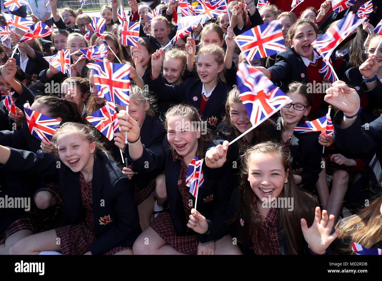pupils-from-the-trinity-school-in-sevenoaks-wave-flags-during-the-lizzy