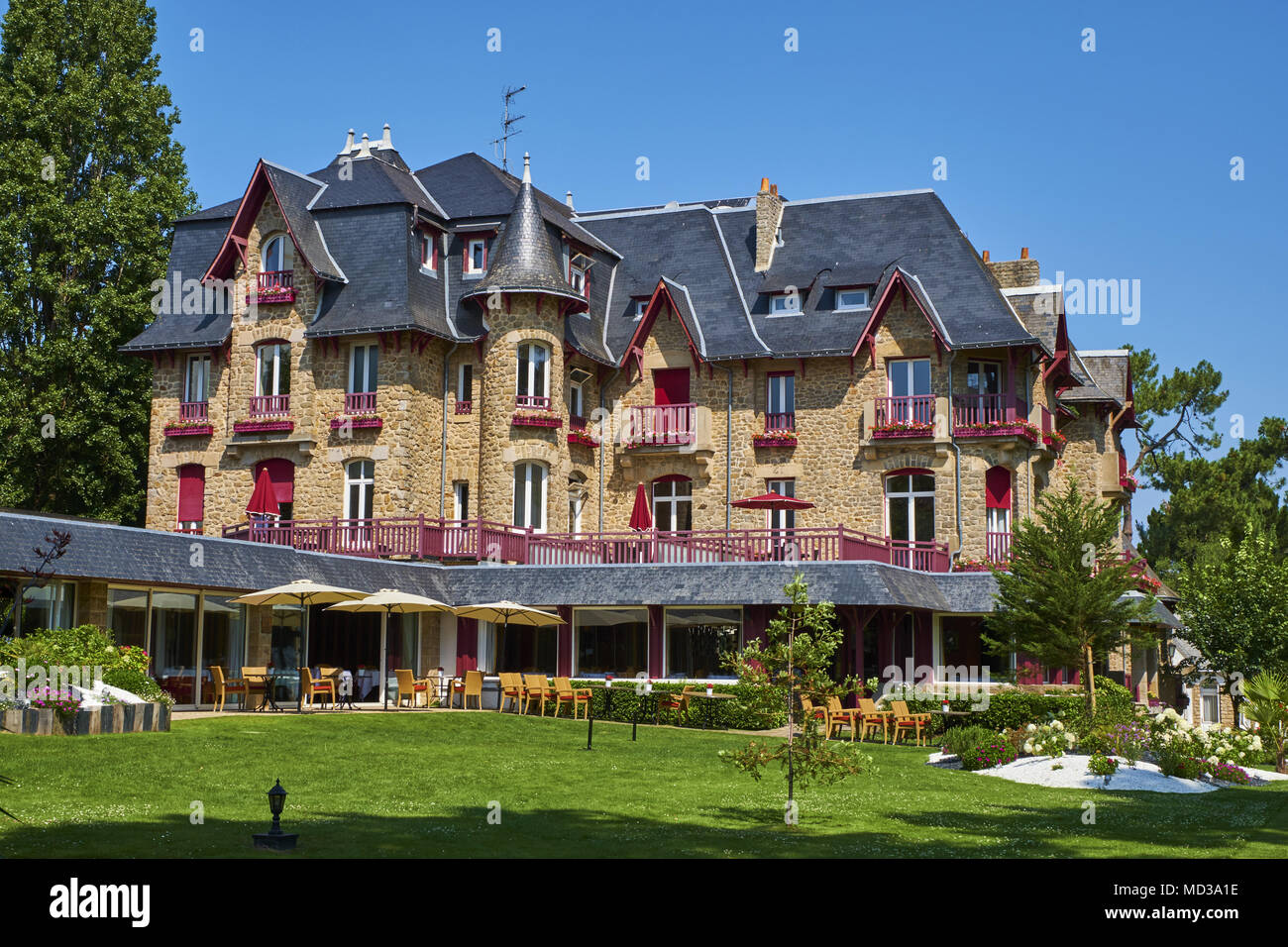 Castel marie louise hires stock photography and images Alamy