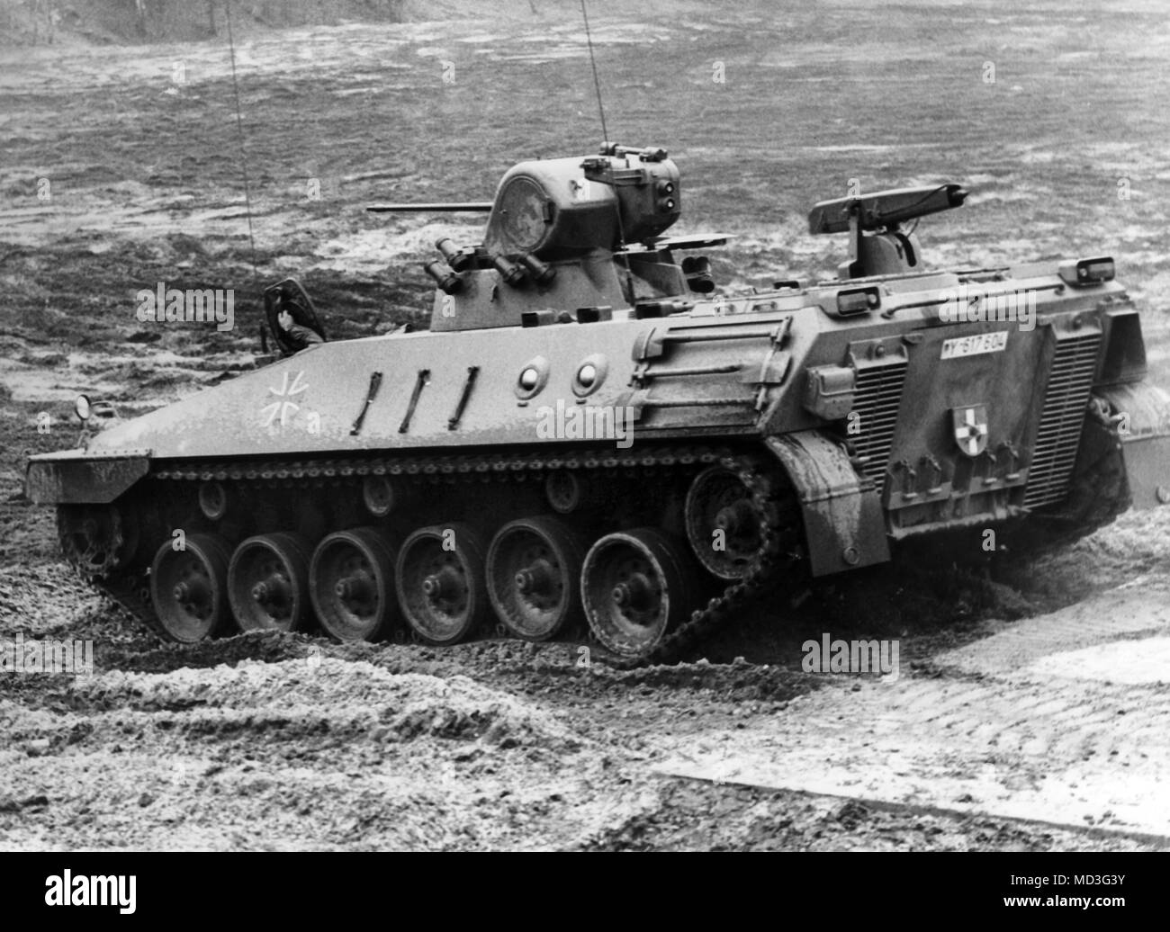 The new Schutzenpanzer Marder of the Bundeswehr will be presented to the public for the first time on 06.05.1969 at Munster. It was developed by the companies Rheinstahl Hanomag and Rheinstahl Hentschel with the help of 1,400 other companies and is characterized by its speed, agility and high firepower. Its 600 hp engine allows a speed of 75 kilometers per hour. It can accommodate a crew of ten with a length of 6.80 meters and a width of 3.20 meters. Photo: Lothar Heidtmann     (c) dpa - Report     | usage worldwide Stock Photo