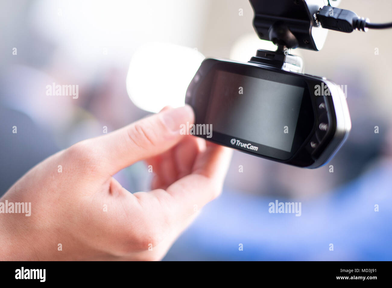 Видеорегистратор mi dash cam. Обзор видеорегистраторов 2024. Регистратор playme tio s. Обзор видеорегистраторов 2024. Регистратор dash cam.