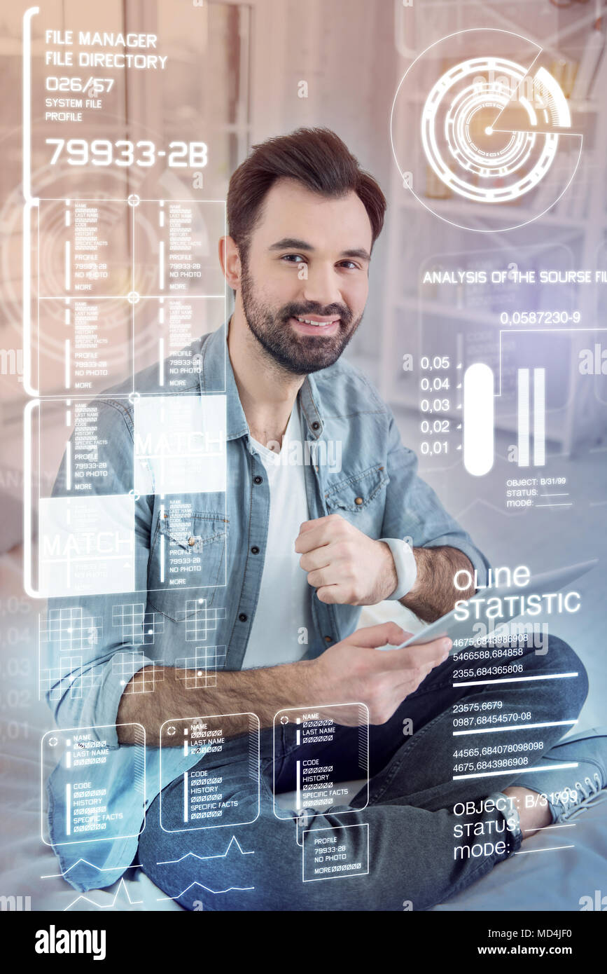 Mobile developer hi-res stock photography and images - Alamy