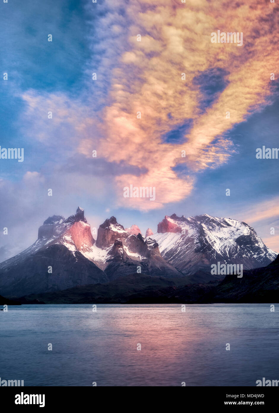 Lago pehoe lake paine massif patagonia hi-res stock photography and