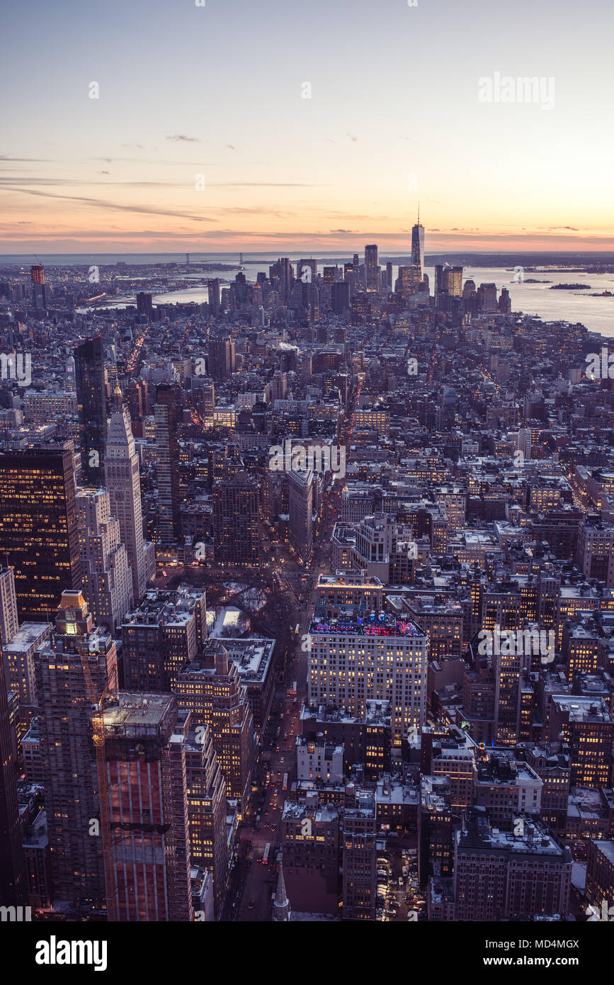 New York City - Manhattan downtown skyline skyscrapers at night and ...