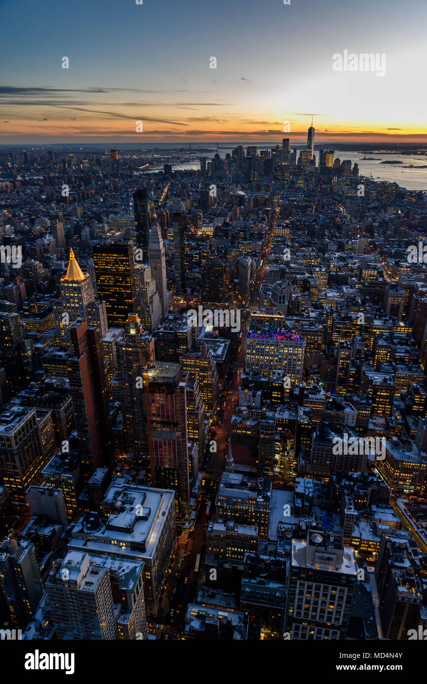 New York City - Manhattan downtown skyline skyscrapers at night and ...