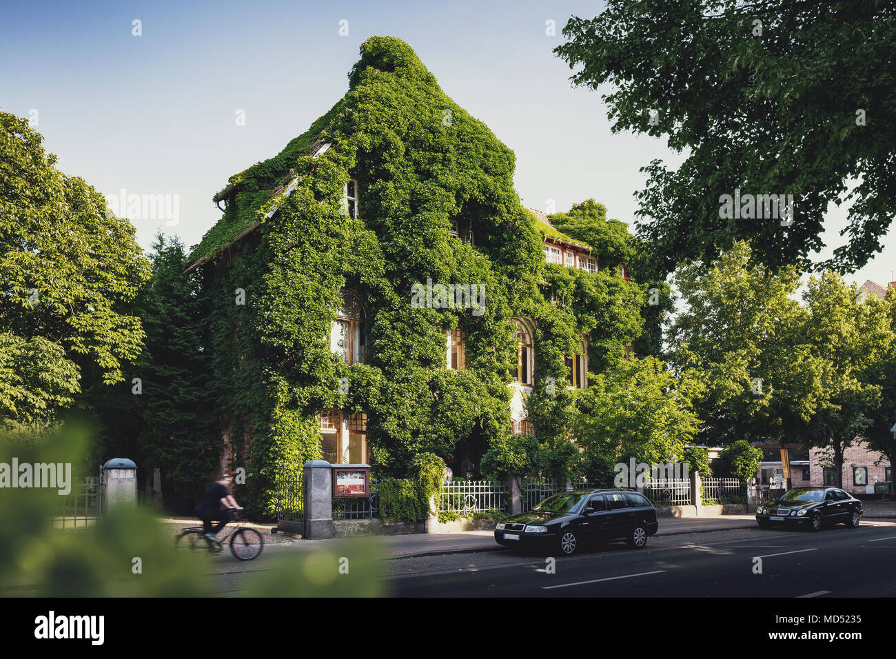 Hannover germany garden hires stock photography and images Alamy