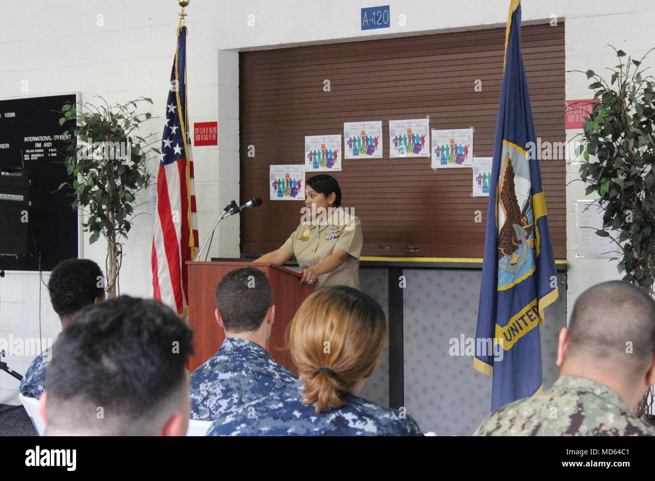 180322NN0443001 SAN DIEGO (March 22, 2018) Command Master Chief