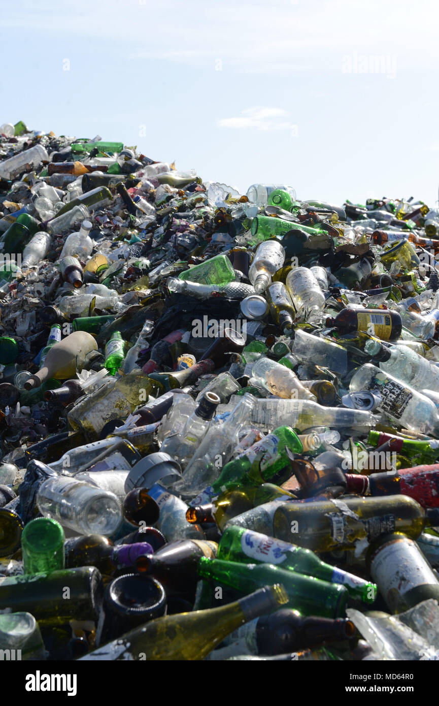 Glass recycling factory in Shetland that breaks down used bottles and jars for use in concrete slabs and sand blasting Stock Photo