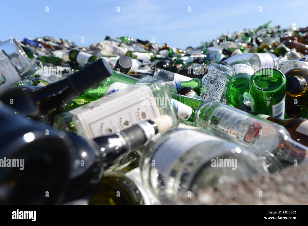 Glass recycling factory in Shetland that breaks down used bottles and jars for use in concrete slabs and sand blasting Stock Photo