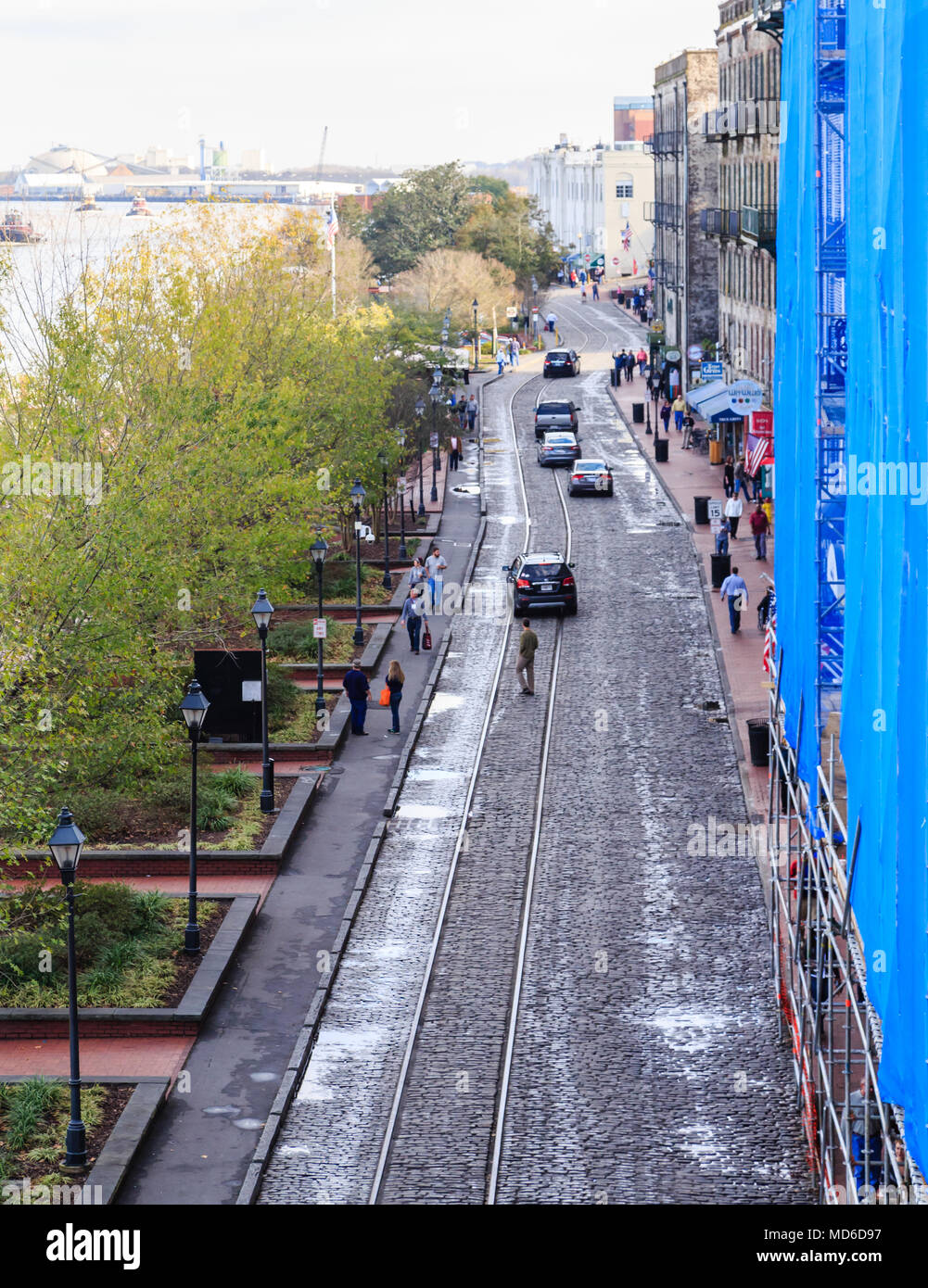 Quiet Rivers Street Quiet Morning on River Street in Savannah Stock Photo - Alamy