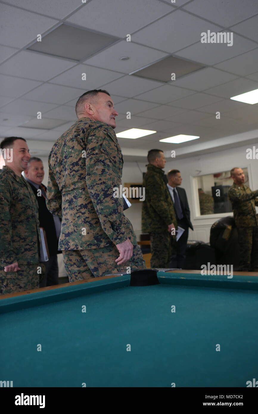 Barracks and installations record hi-res stock photography and images ...
