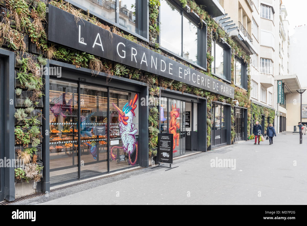 La grande epiceries de Paris - Rive droite 16eme News Photo - Getty Images