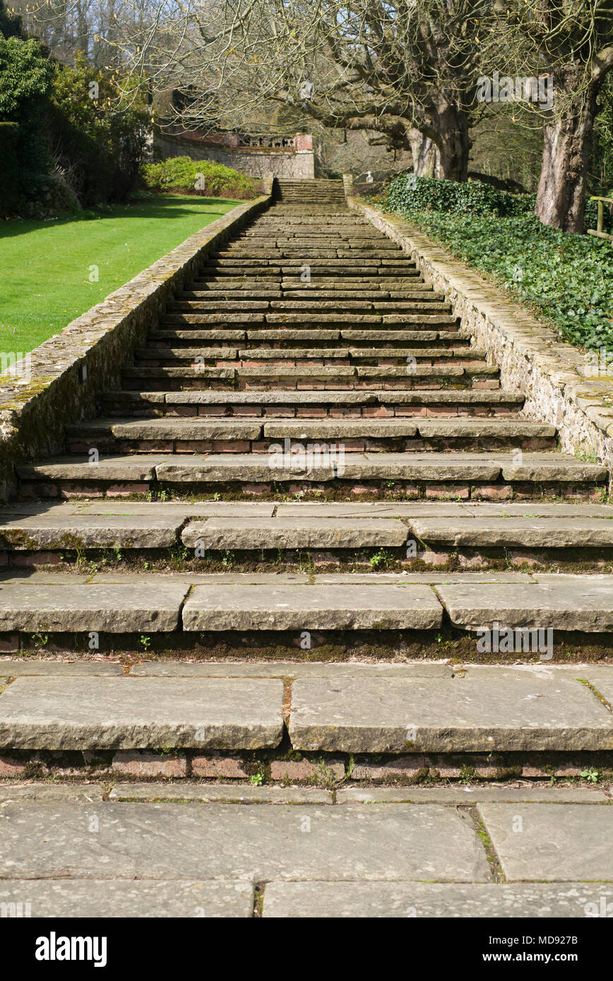 Garden ha ha wall hires stock photography and images Alamy