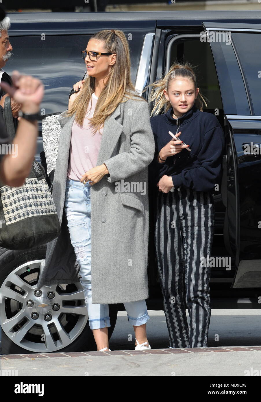 Heidi Klum arriving at the "Americas Got Talent" show in Pasadena with her  daughter Leni. Co Judge Simon Cowell also arriving at the show Featuring:  Heidi Klum, Leni Where: Pasadena, California, United