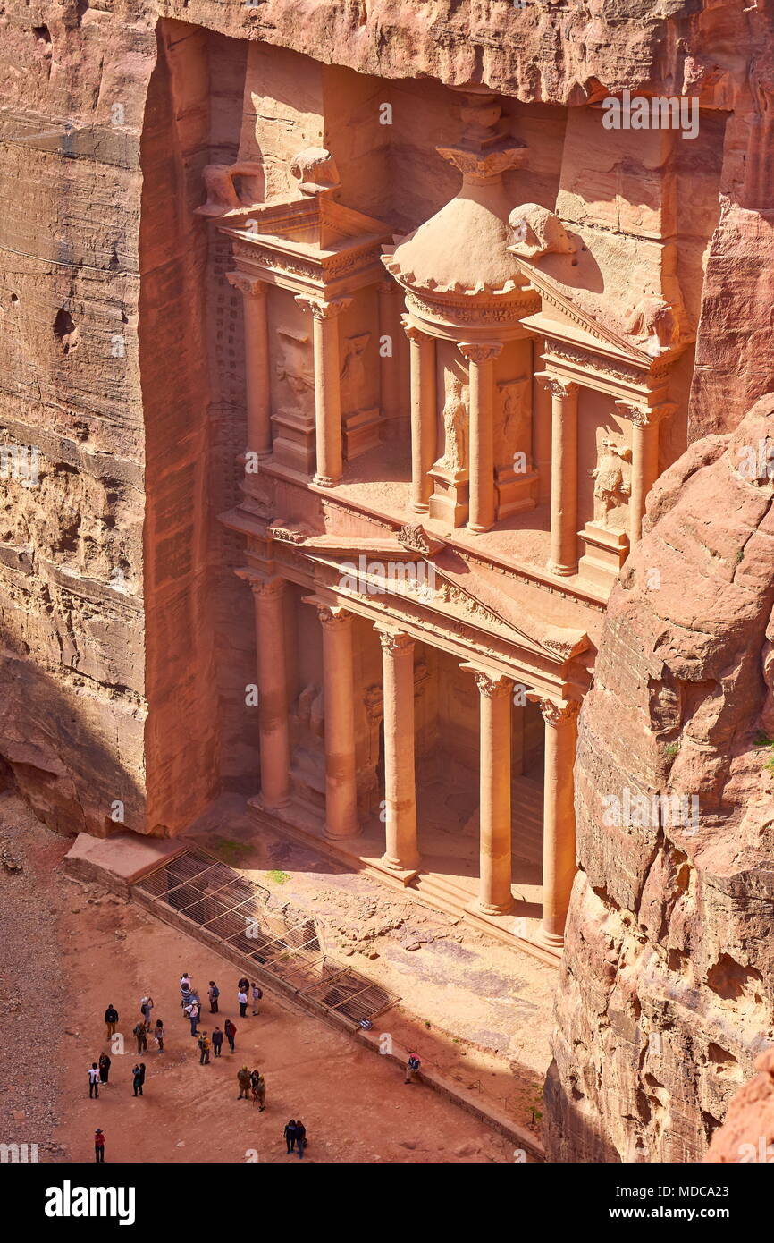 Al Khazneh Treasury, Petra ancient town, Jordan Stock Photo