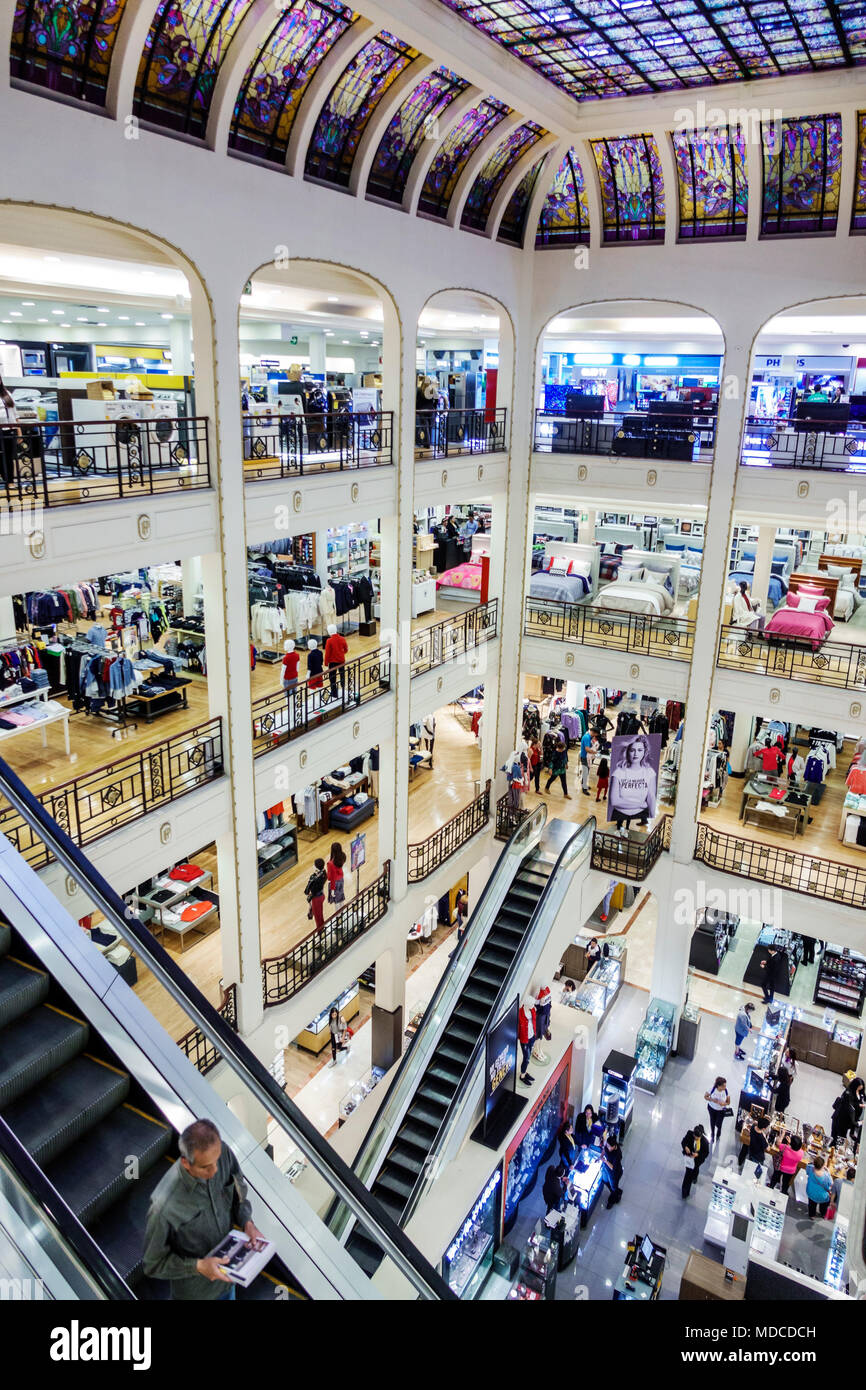 Multi story shop hi-res stock photography and images - Alamy