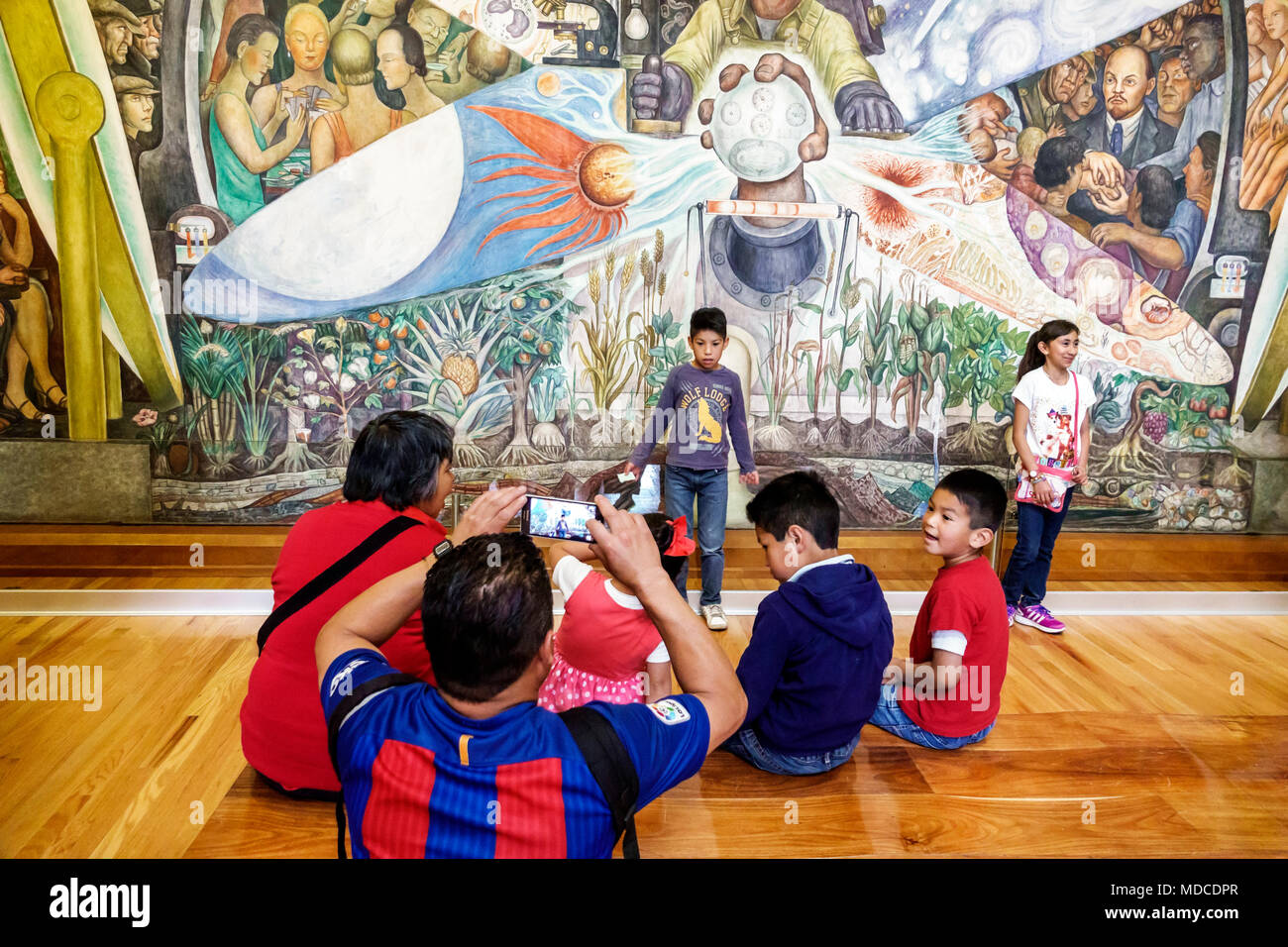 Mexico City,Mexican,Hispanic Latin Latino ethnic,historic Center Centre