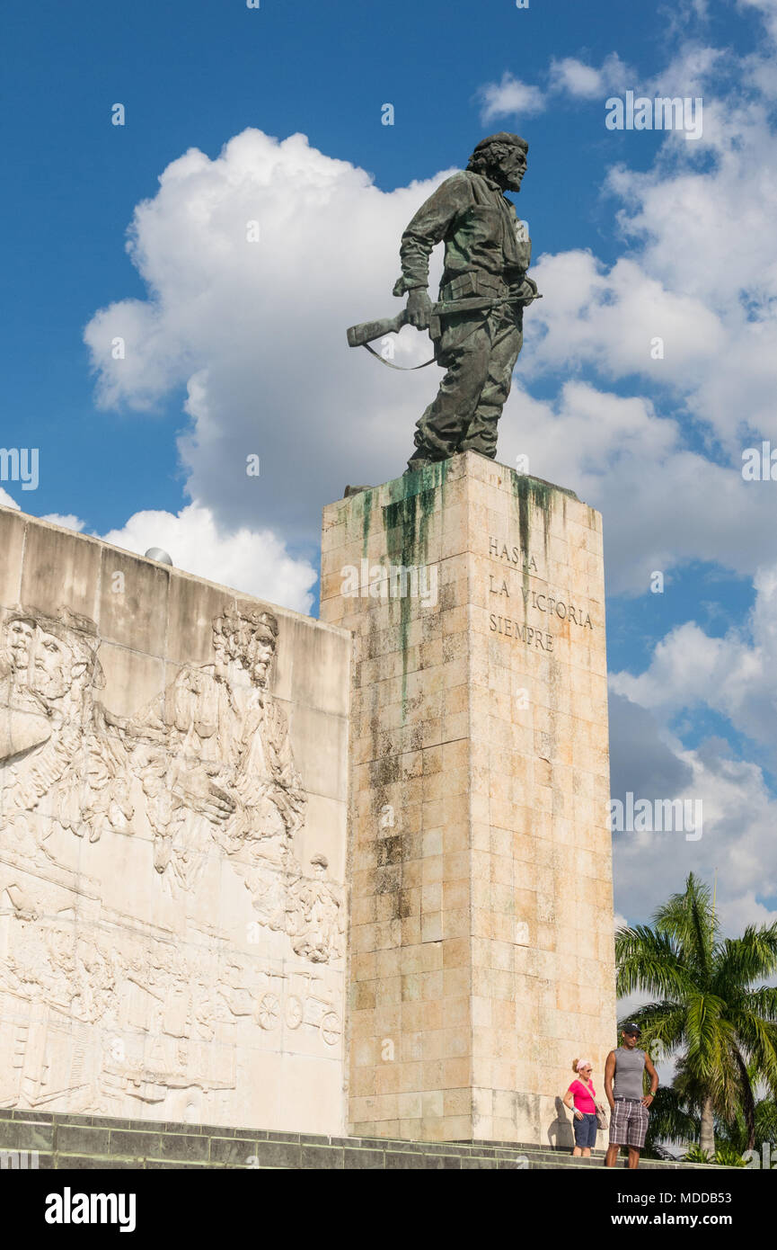 SANTA CLARA,CUBA-JANUARY 6, 2017: Statue of Che Guevara in the Memorial and Museum in Santa clara. Che Guevara was a commander in the Rebel Army who o Stock Photo