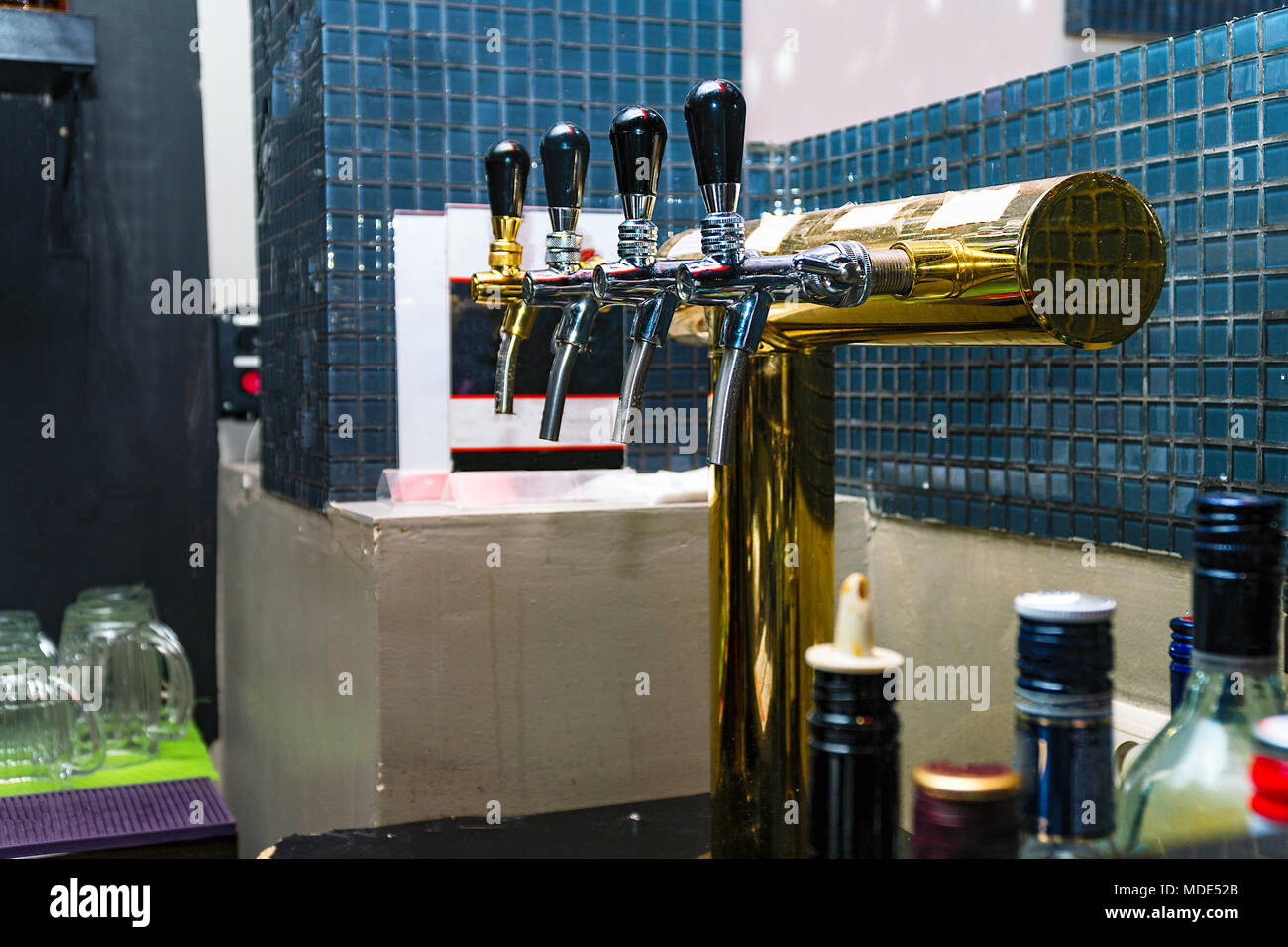 Beer taps in a beer bar Stock Photo - Alamy