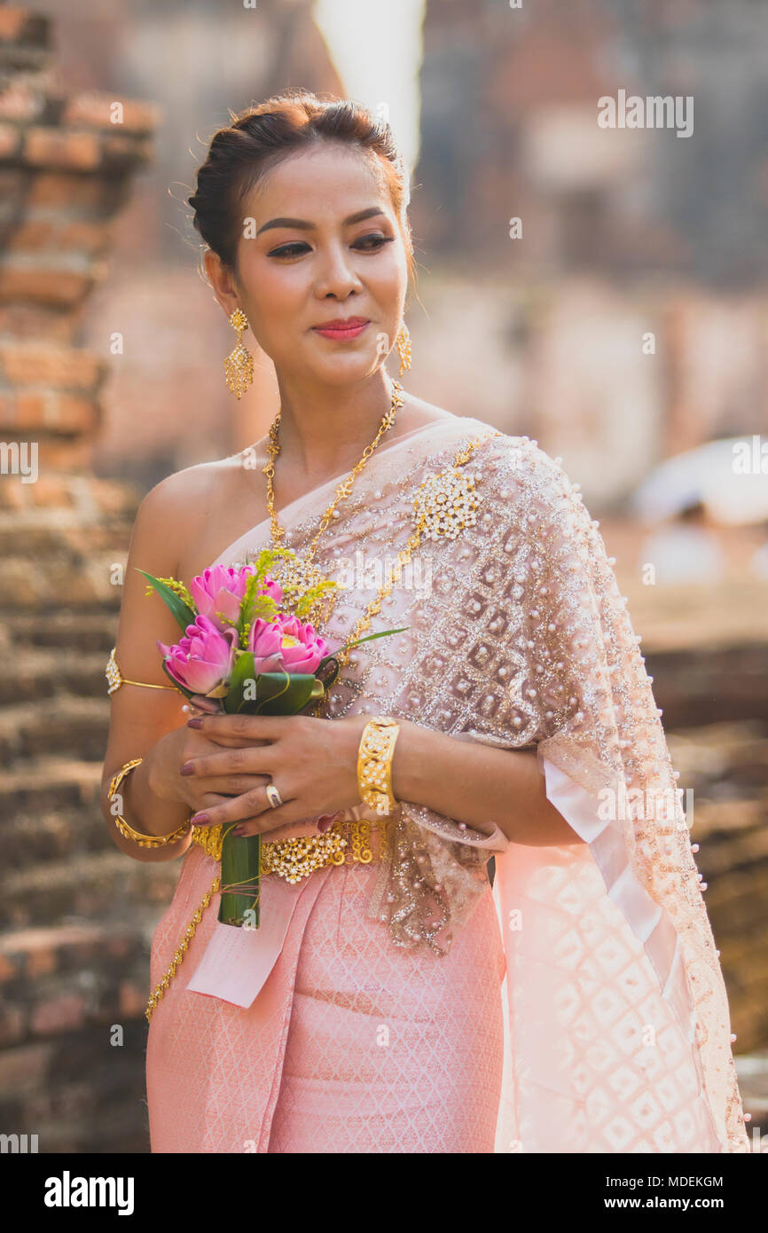 Pink lotus outlet clothing