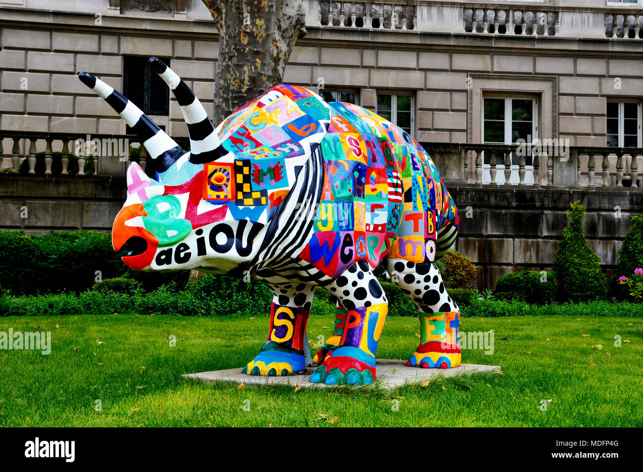 Colorful sculpture of dinosaur, Pittsburgh, Pennsylvania, USA Stock Photo Alamy