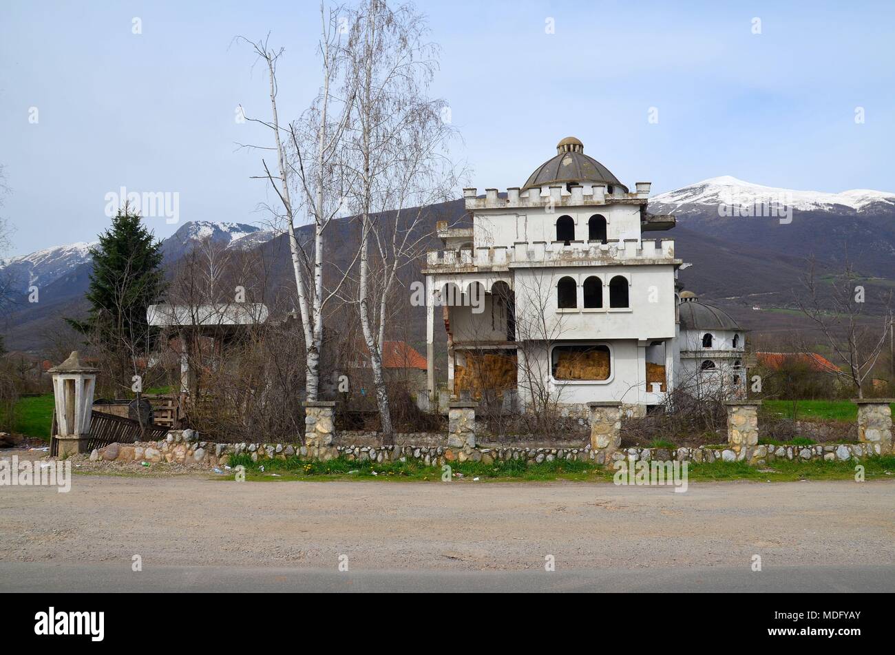 An abandoned Villa in Vitomirusha/Vitomirica close to Peja/Pec, Kosovo Stock Photo