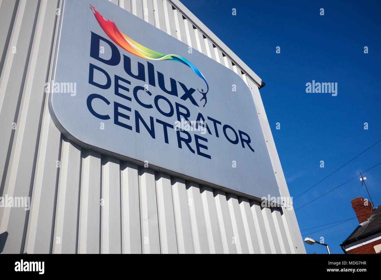 Dulux paint centre hi-res stock photography and images - Alamy
