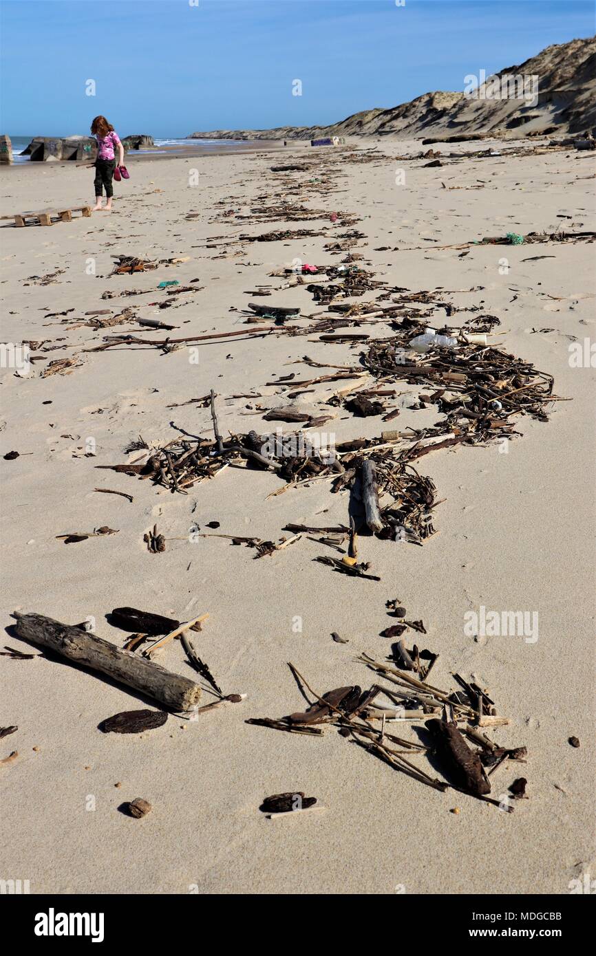 Flotsam and jetsam hires stock photography and images Alamy